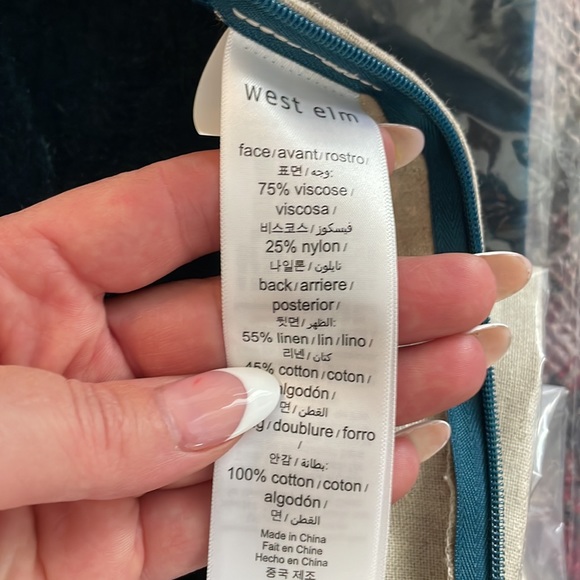 Westelm pillow covers 24x24. Blue lush velvet and linen. BNWT. - Picture 2 of 4